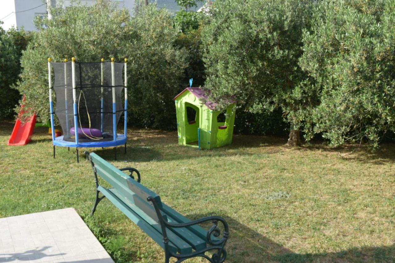 Apartments Marta Kastel Novi Exterior photo