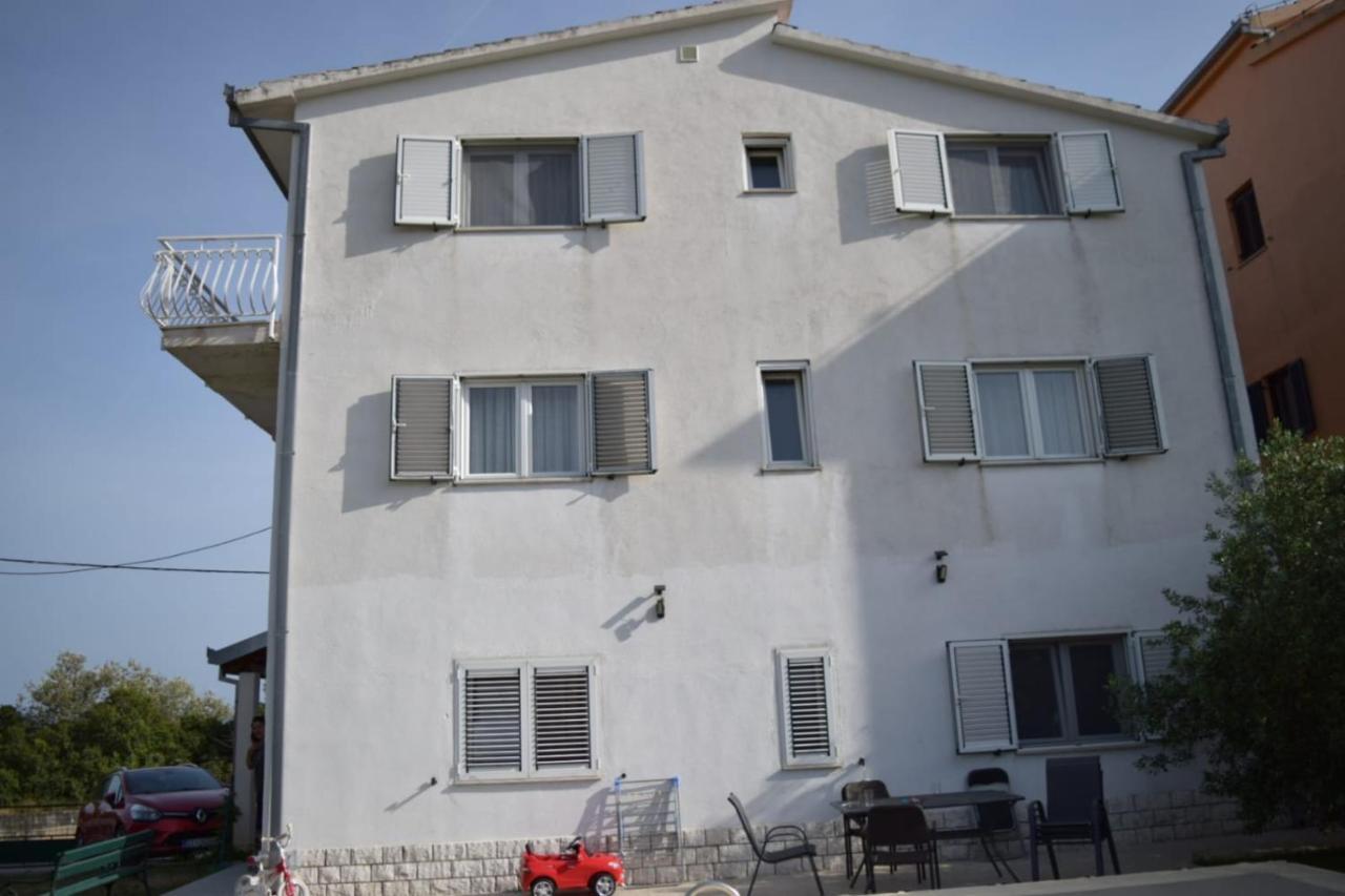 Apartments Marta Kastel Novi Exterior photo