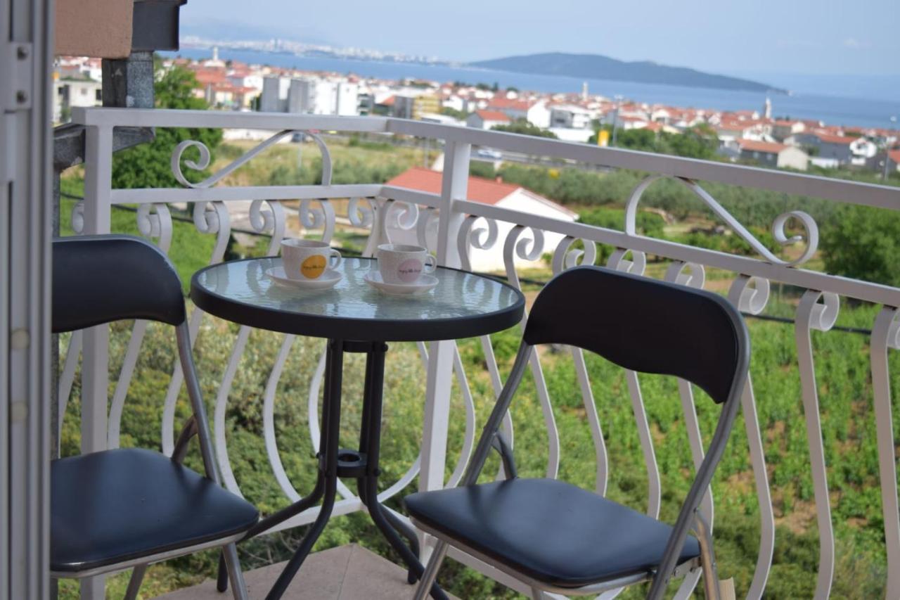 Apartments Marta Kastel Novi Exterior photo